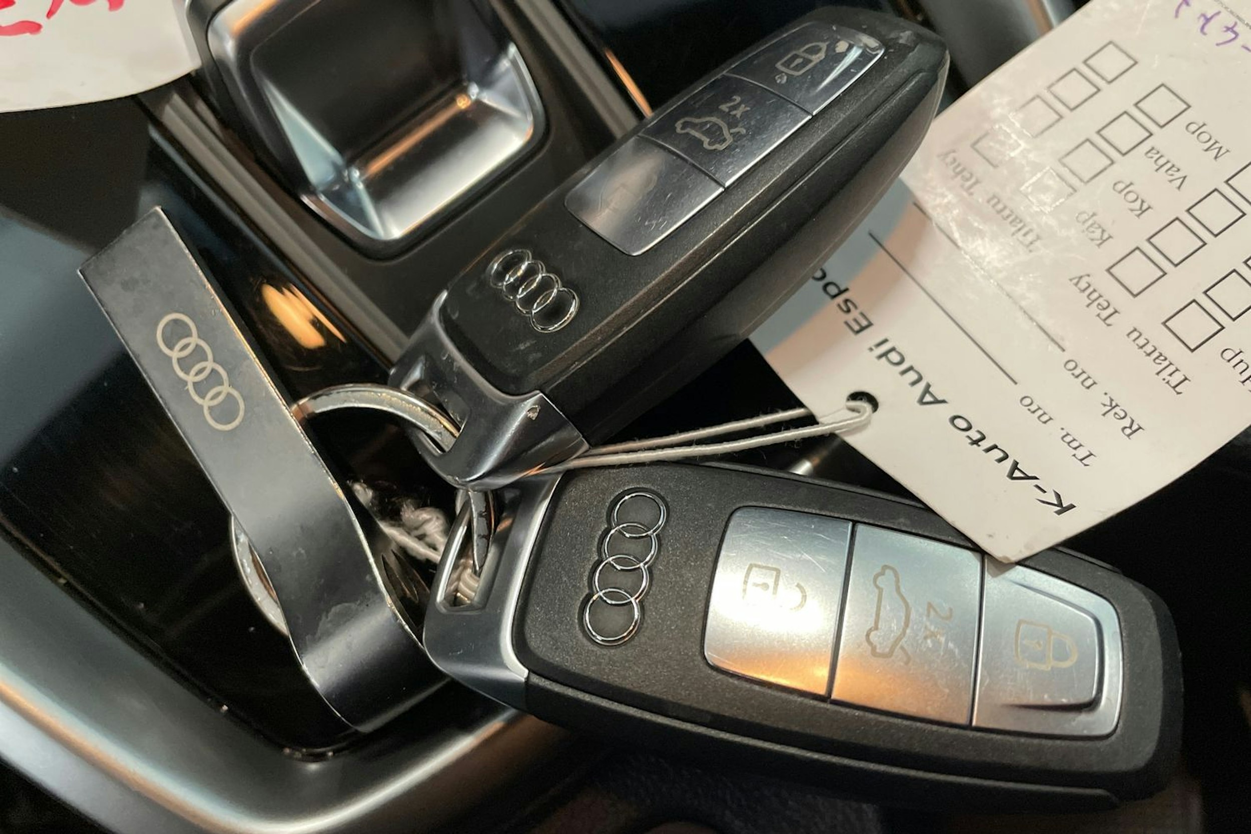 valkoinen Audi A3 2021 kuva 33.