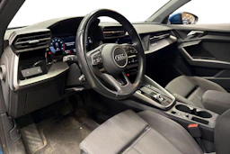 met. sininen Audi A3 2021 kuva 3.