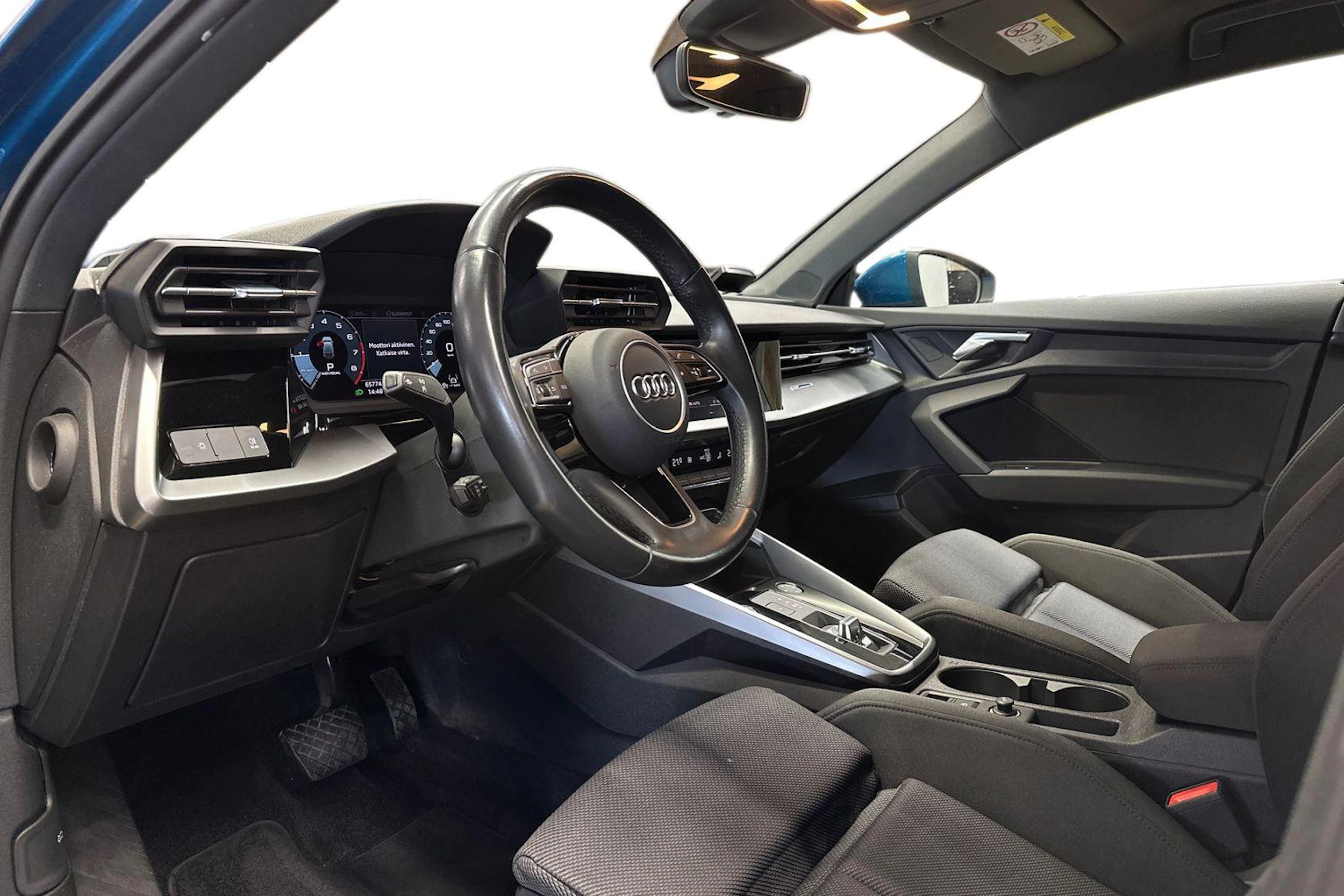 met. sininen Audi A3 2021 kuva 6.