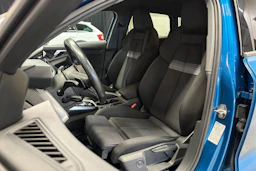 met. sininen Audi A3 2021 kuva 12.