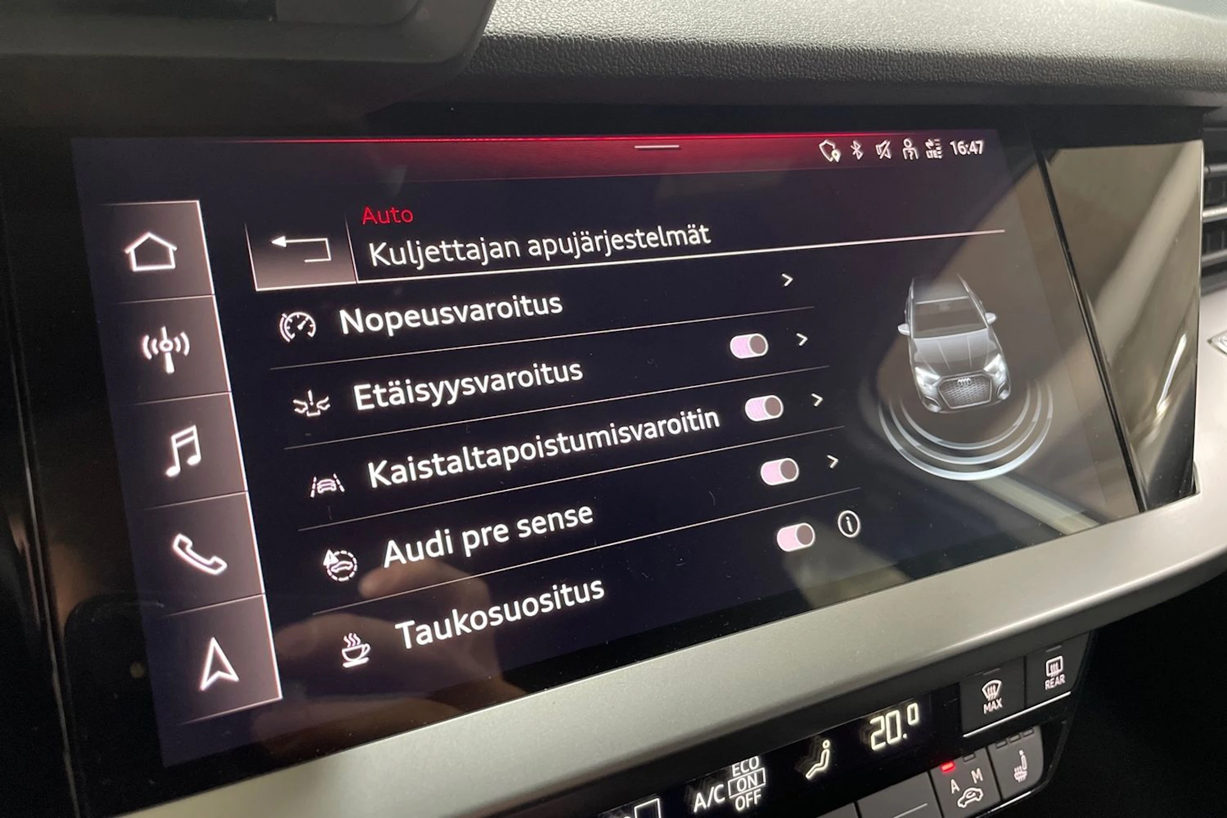Valkoinen Audi A3 2021 kuva 4.