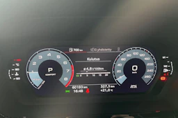 Valkoinen Audi A3 2021 kuva 7.