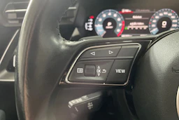 Valkoinen Audi A3 2021 kuva 9.