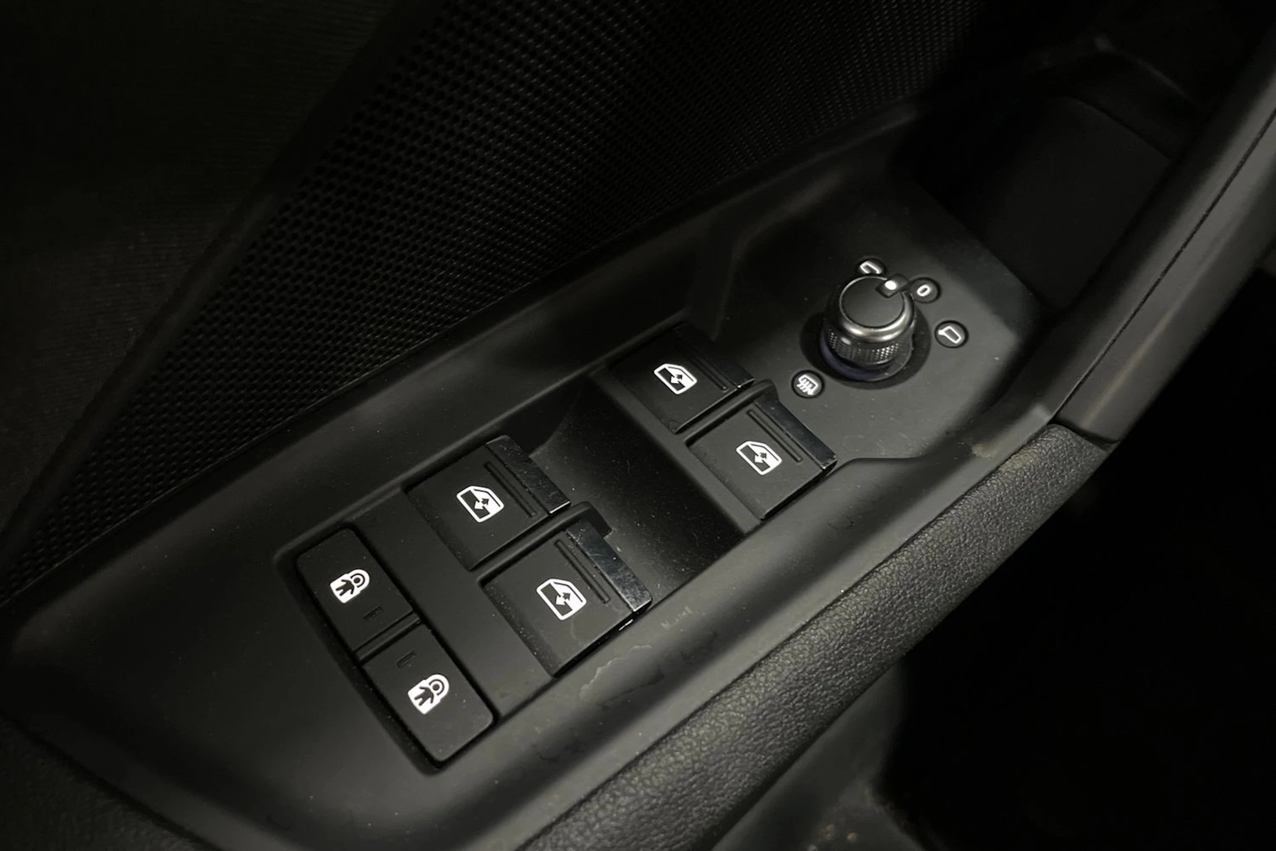 Valkoinen Audi A3 2021 kuva 16.