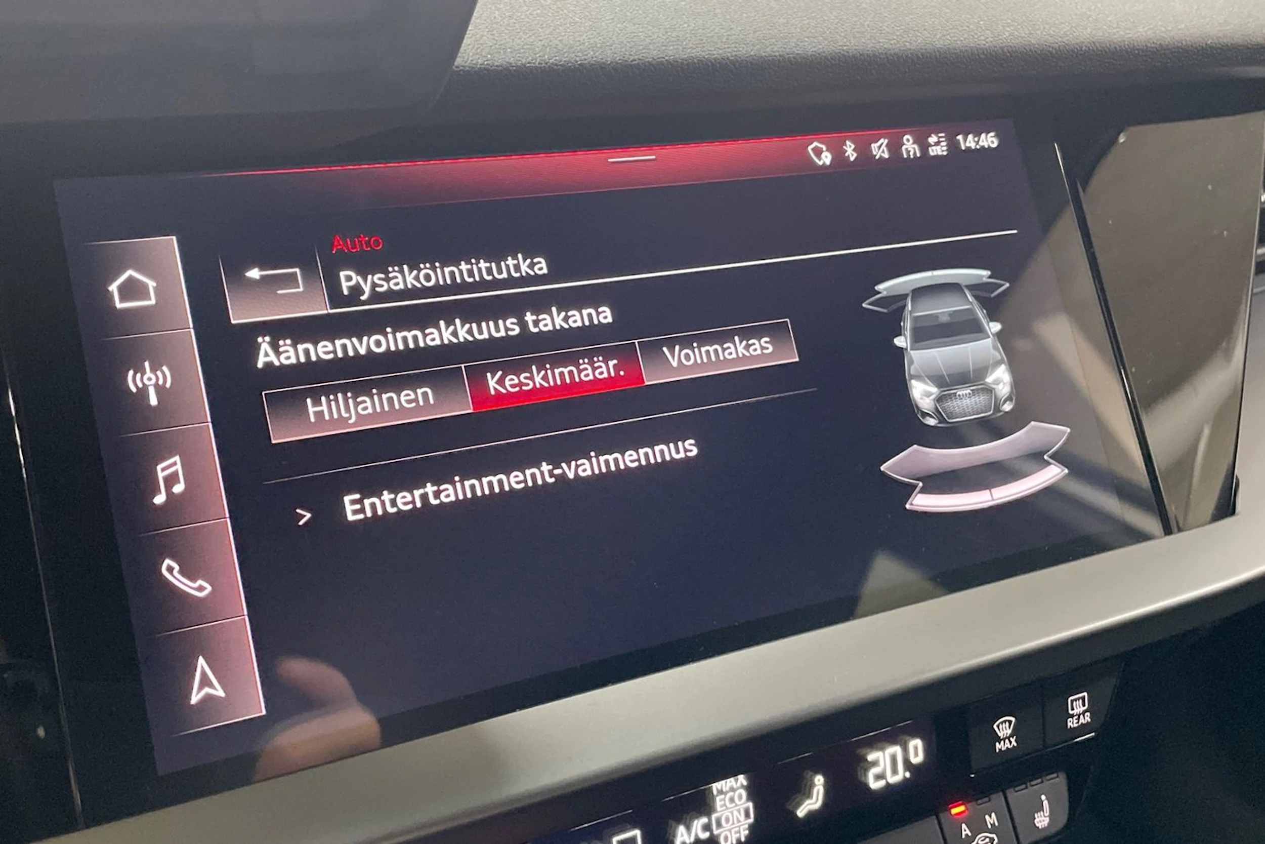 Valkoinen Audi A3 2021 kuva 19.