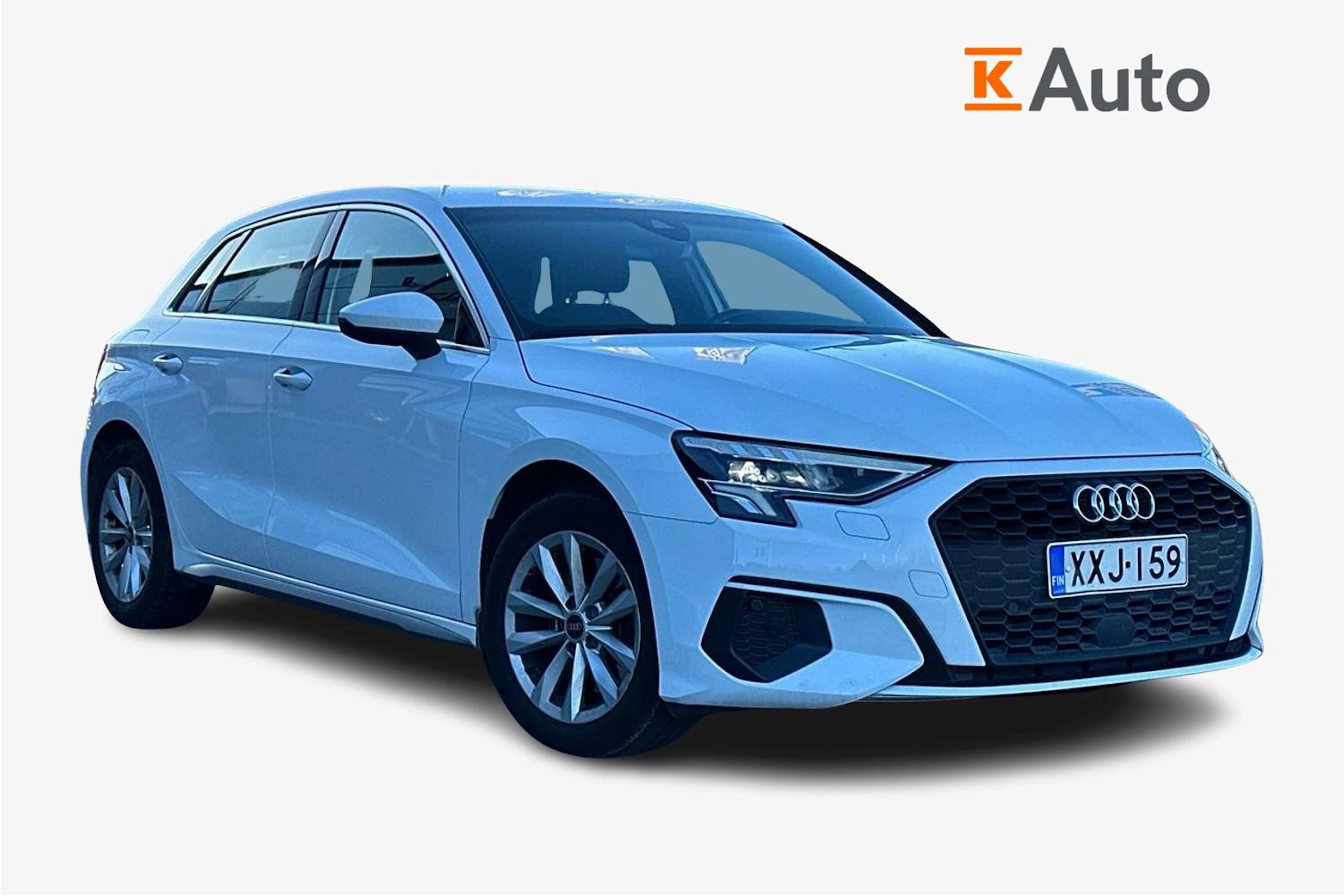valkoinen Audi A3 2021 kuva 1.