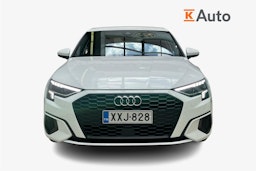 valkoinen Audi A3 2021 kuva 5.