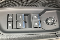 valkoinen Audi A3 2021 kuva 14.
