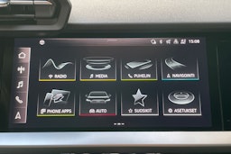valkoinen Audi A3 2021 kuva 23.