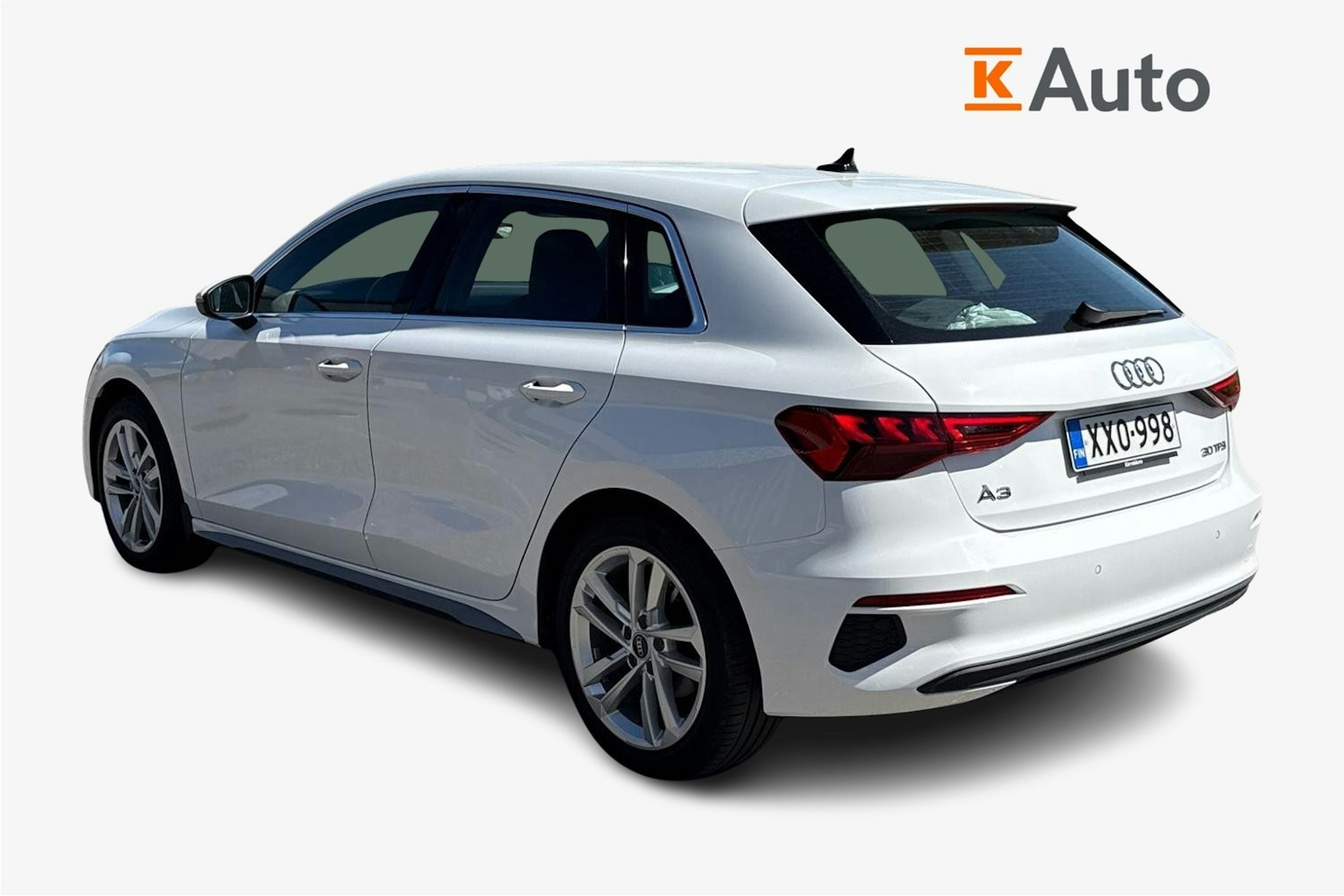 valkoinen Audi A3 2021 kuva 2.