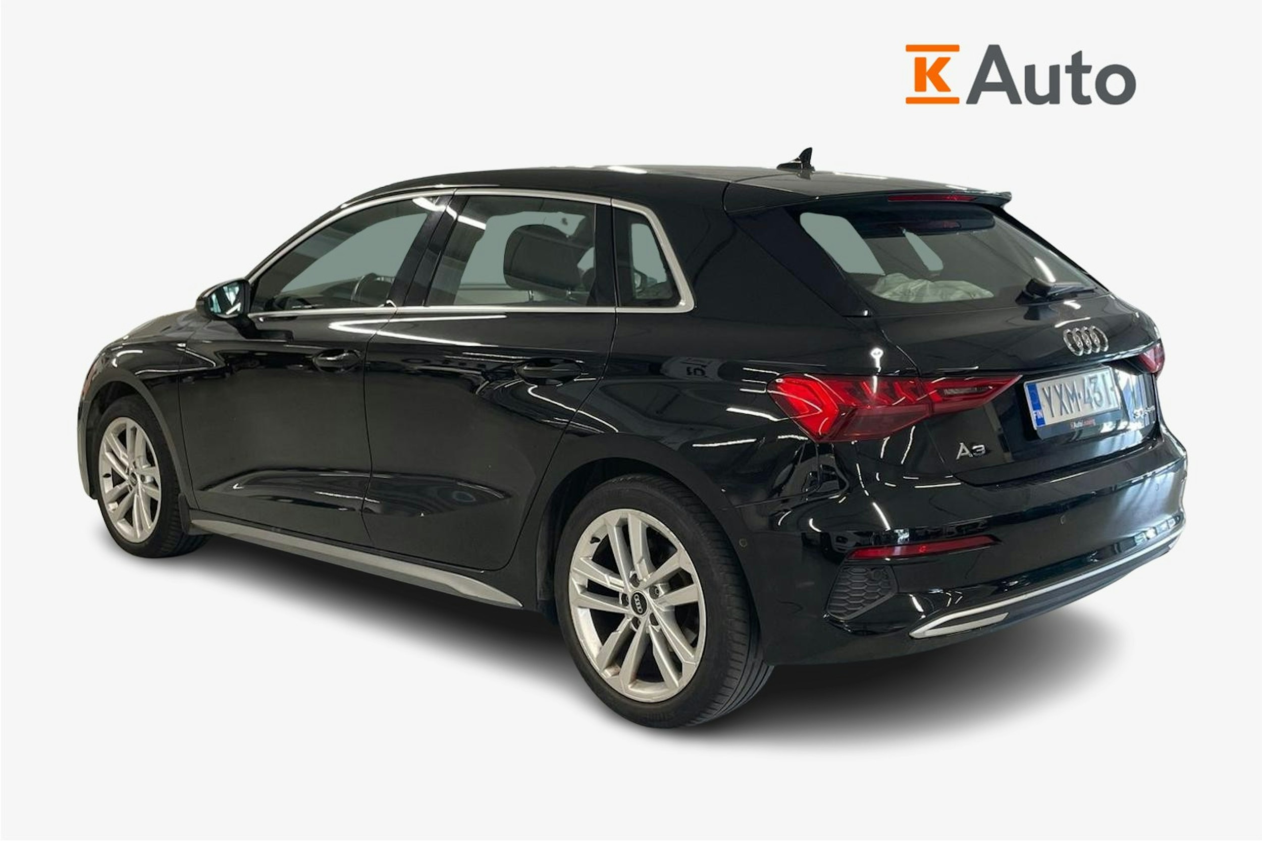 Musta Audi A3 2021 kuva 2.