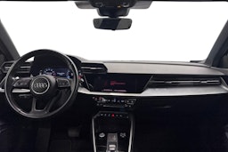 musta Audi A3 2021 kuva 9.