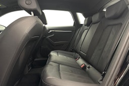 musta Audi A3 2021 kuva 10.