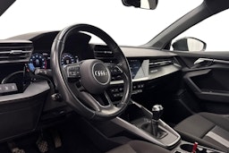 harmaa Audi A3 2021 kuva 7.