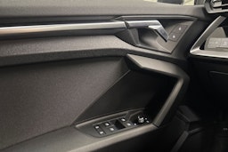 harmaa Audi A3 2021 kuva 19.