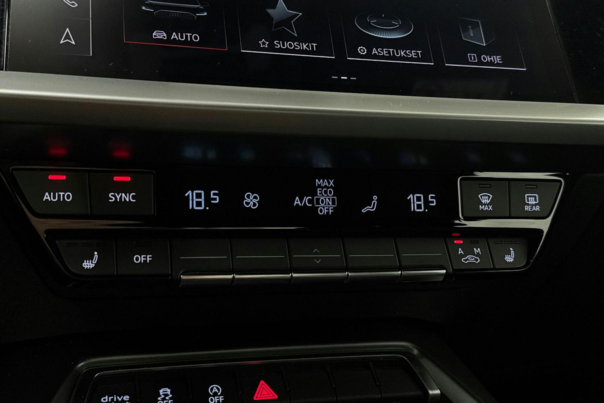 harmaa Audi A3 2021 kuva 23.