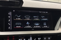 harmaa Audi A3 2021 kuva 24.