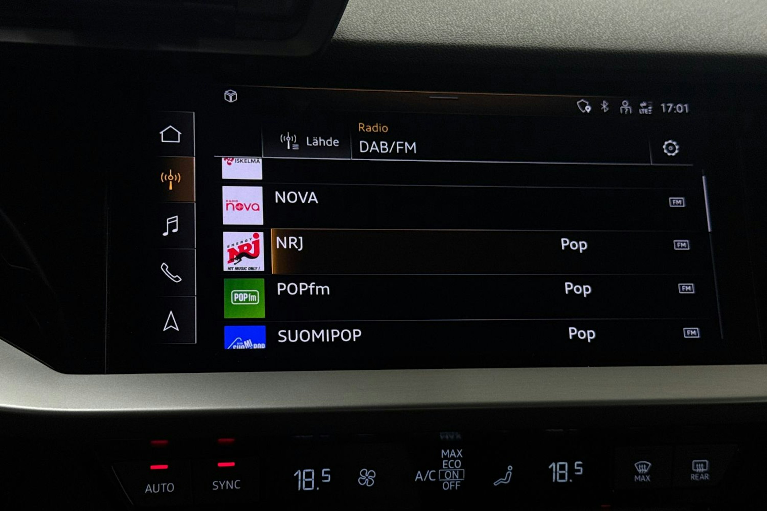 harmaa Audi A3 2021 kuva 25.