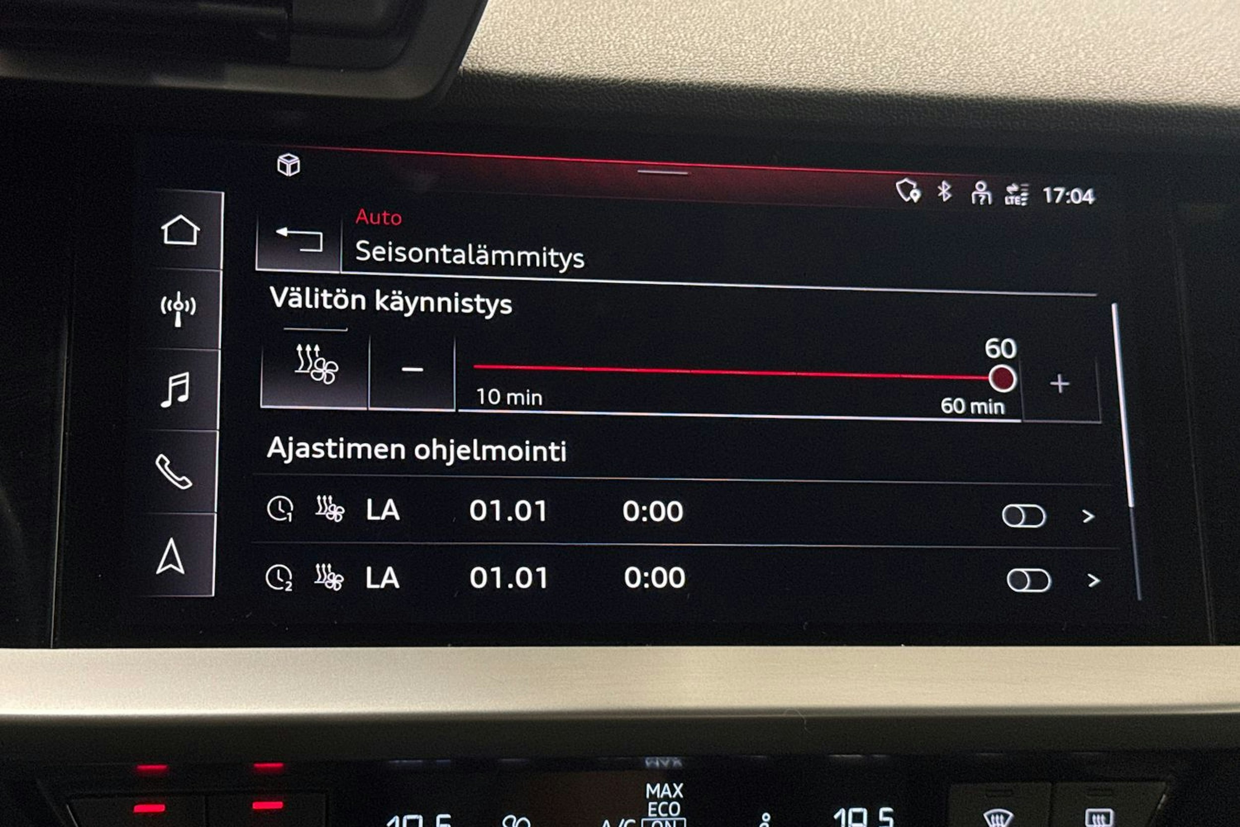 harmaa Audi A3 2021 kuva 32.