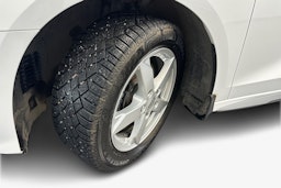 valkoinen Audi A3 2021 kuva 11.