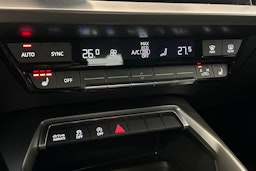 valkoinen Audi A3 2021 kuva 18.