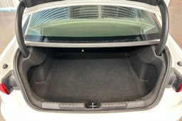 valkoinen Audi A3 2021 kuva 20.