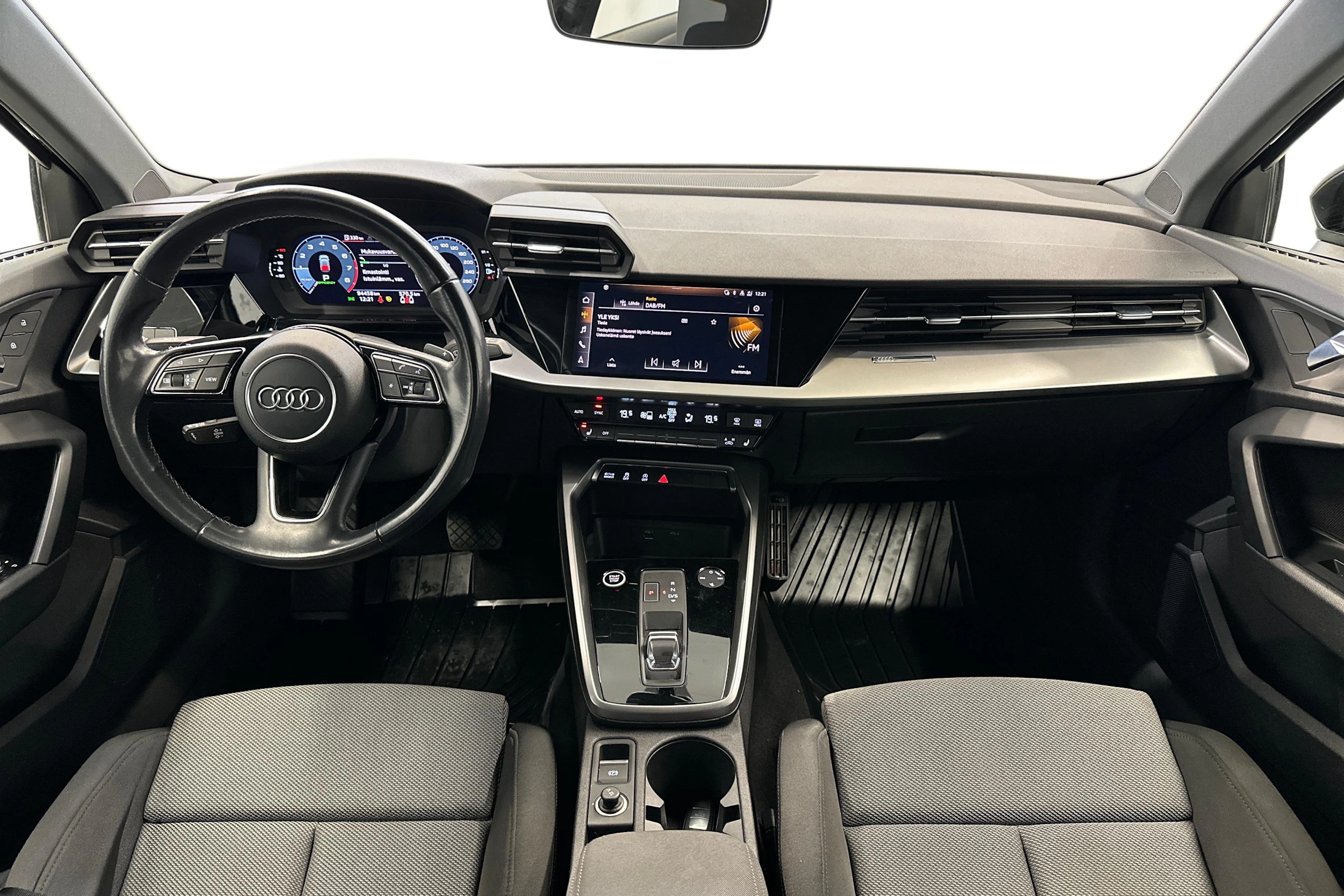 musta Audi A3 2021 kuva 9.