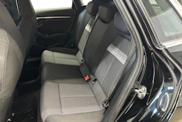 musta Audi A3 2021 kuva 11.