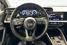 musta Audi A3 2021 kuva 16.