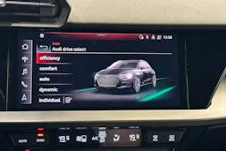 musta Audi A3 2021 kuva 23.