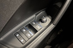 musta Audi A3 2022 kuva 17.