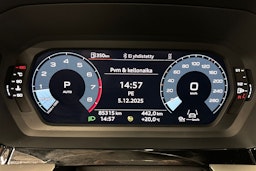 musta Audi A3 2022 kuva 22.