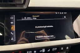 musta Audi A3 2022 kuva 23.