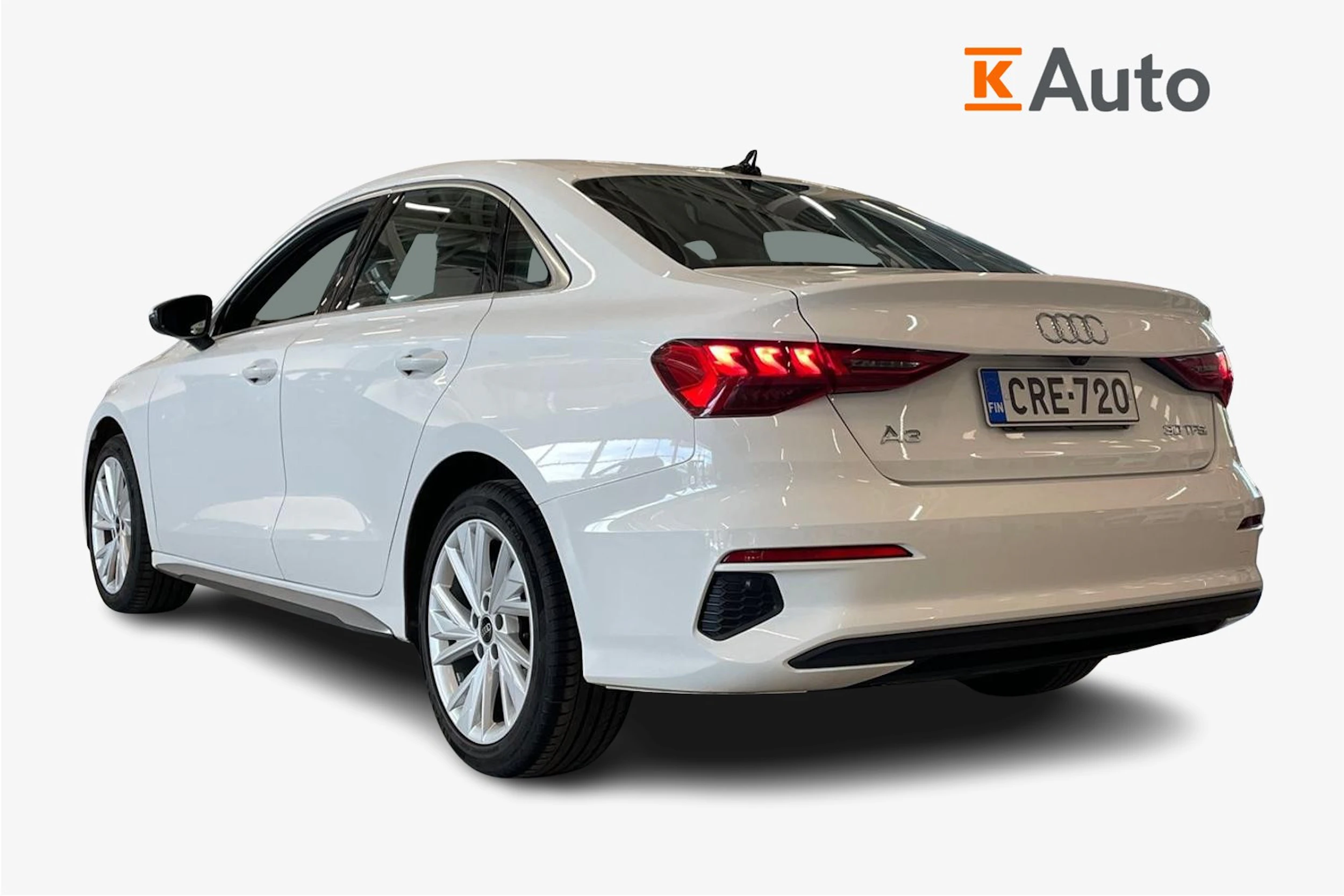 valkoinen Audi A3 2022 kuva 3.