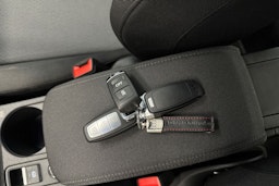 met. punainen Audi A3 2022 kuva 26.