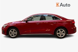 punainen Audi A3 2022 kuva 6.