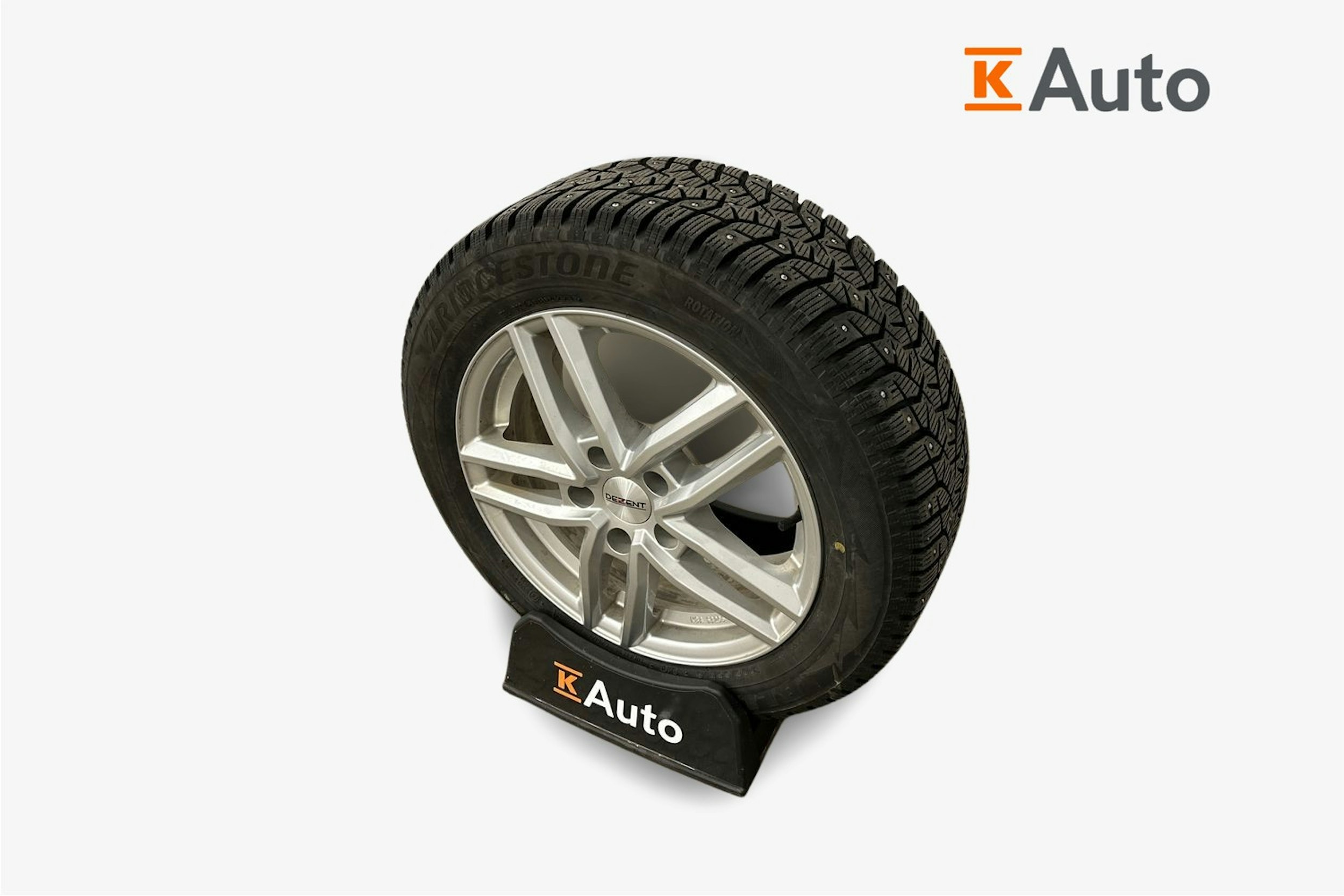 valkoinen Audi A3 2022 kuva 11.