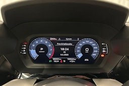 valkoinen Audi A3 2022 kuva 16.