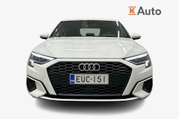 valkoinen Audi A3 2022 kuva 5.