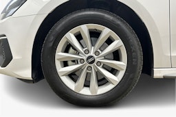valkoinen Audi A3 2022 kuva 11.