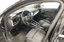musta Audi A3 2022 kuva 7.