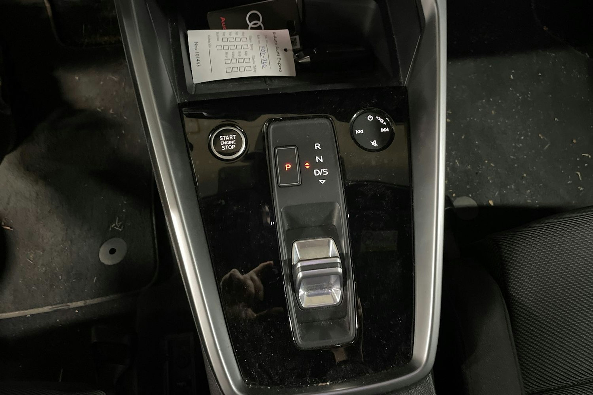 musta Audi A3 2022 kuva 17.