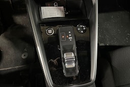 musta Audi A3 2022 kuva 17.