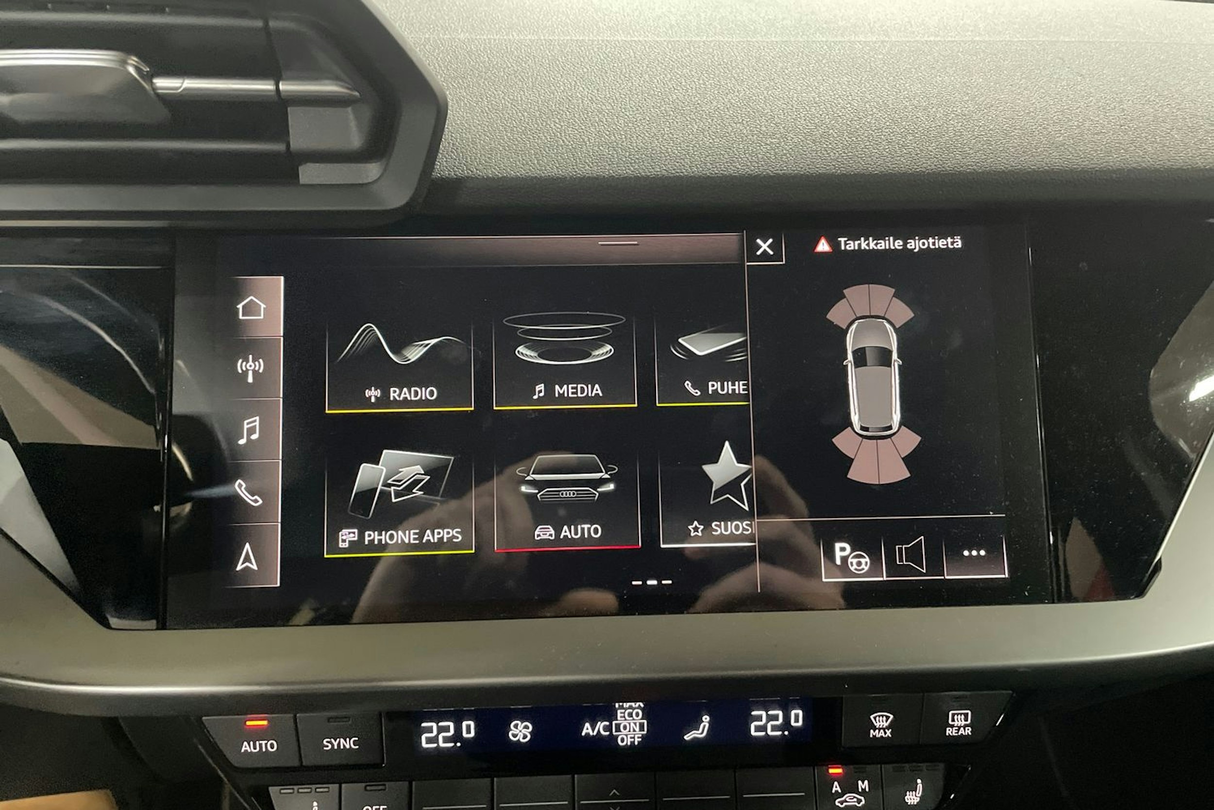 musta Audi A3 2022 kuva 18.