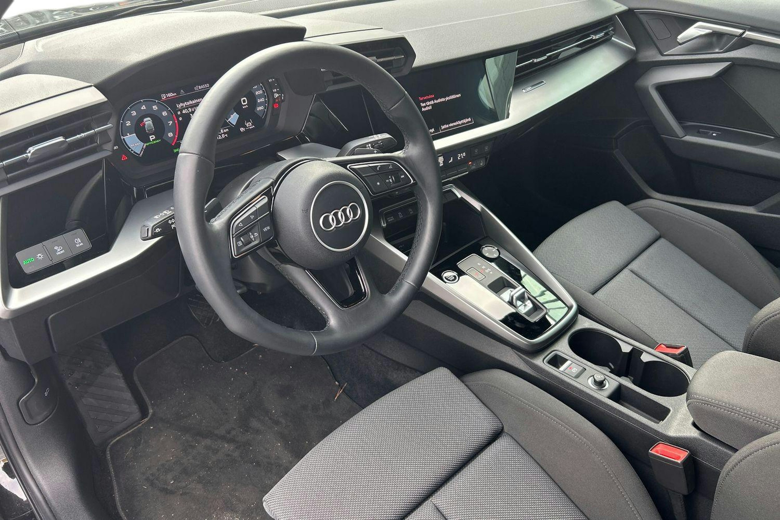 musta Audi A3 2022 kuva 3.