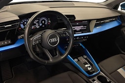 Sininen Audi A3 2022 kuva 7.