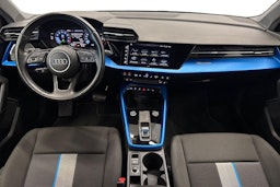 Sininen Audi A3 2022 kuva 9.
