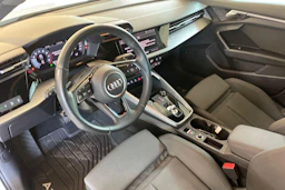 valkoinen Audi A3 2022 kuva 8.