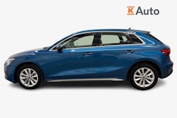sininen Audi A3 2022 kuva 6.