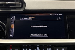 sininen Audi A3 2022 kuva 23.